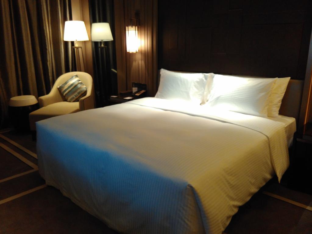 Wanda Realm Hotel Dongying Esterno foto