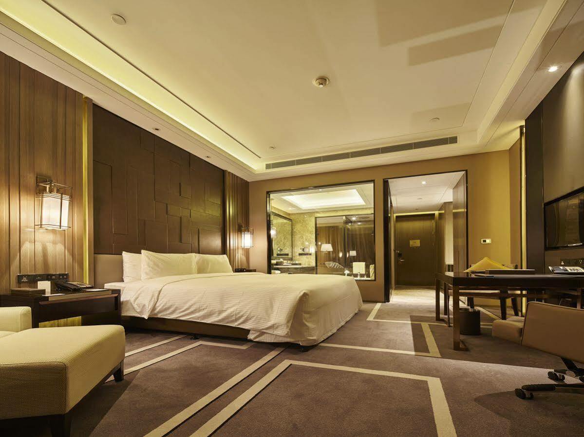 Wanda Realm Hotel Dongying Esterno foto